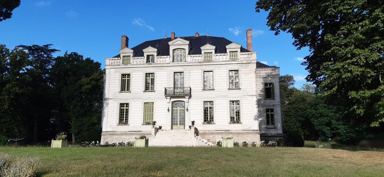 Le Chateau Du Breuil Mazières-de-Touraine Exteriér fotografie